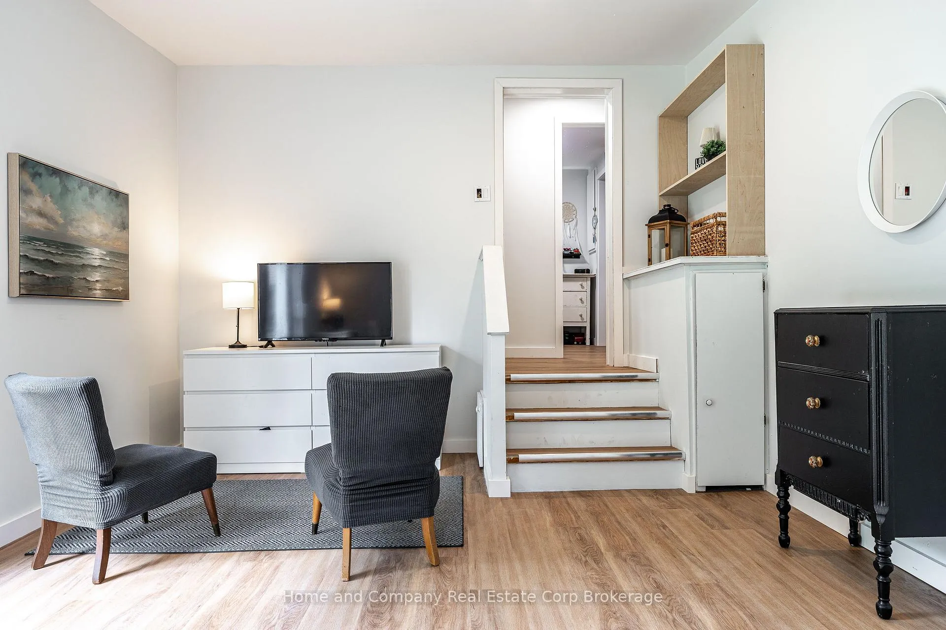 Photo 24 of 154 Maple Street, Perth East, Crystal Lake — HOMEH