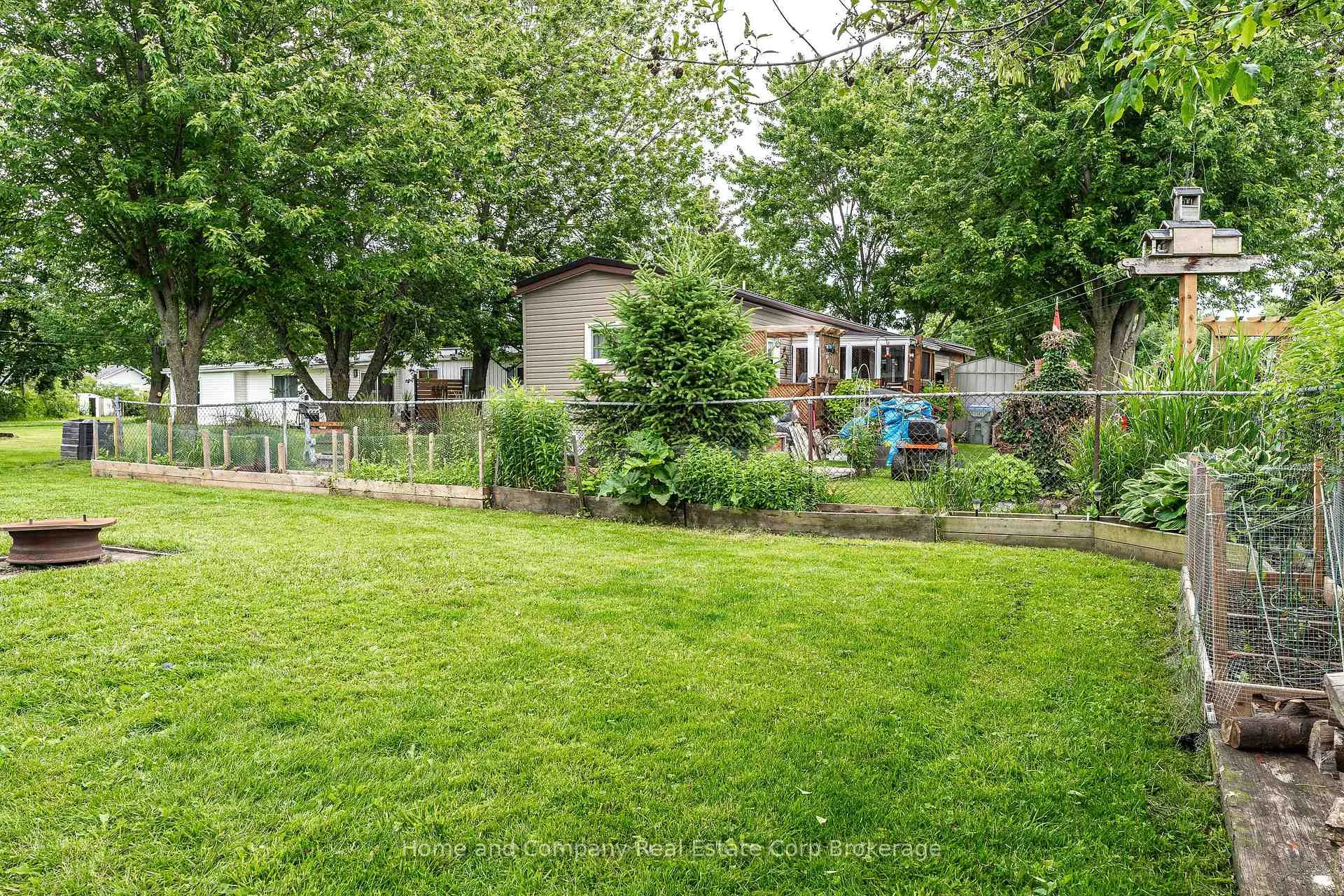 Photo 30 of 154 Maple Street, Perth East, Crystal Lake — HOMEH
