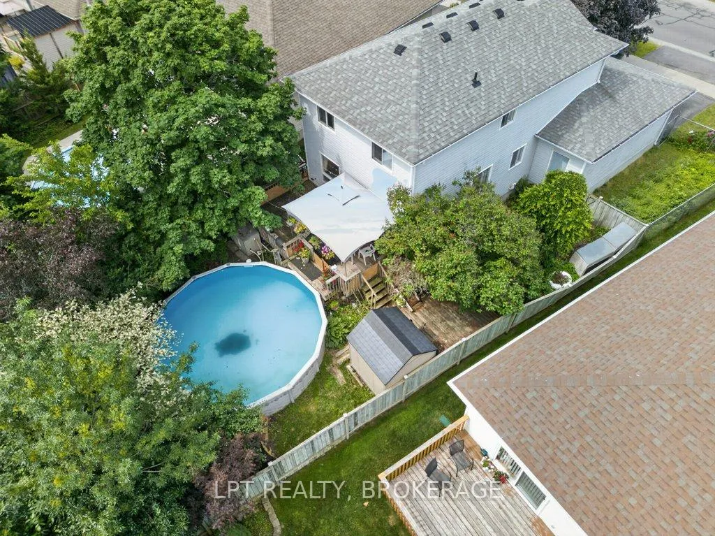 Photo 4 of 645 Roosevelt Drive, Kingston, City SouthWest — HOMEH