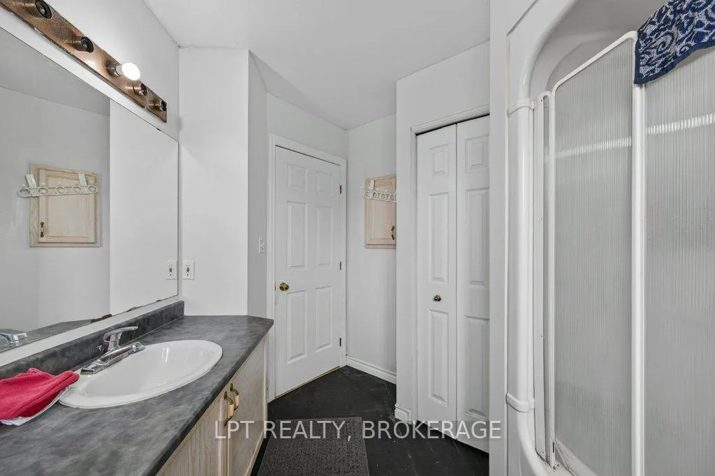 Photo 27 of 645 Roosevelt Drive, Kingston, City SouthWest — HOMEH
