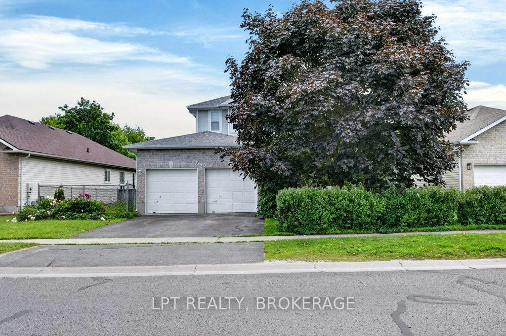 Photo 46 of 645 Roosevelt Drive, Kingston, City SouthWest — HOMEH