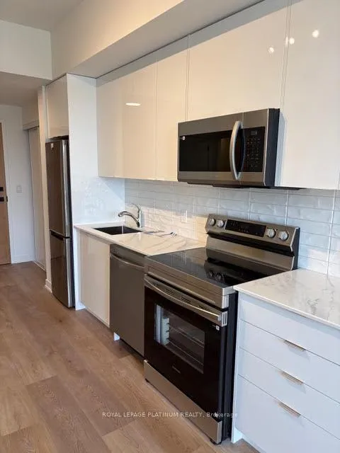 Photo 4 of Unit 511, 33 Erie Avenue, Brantford — HOMEH