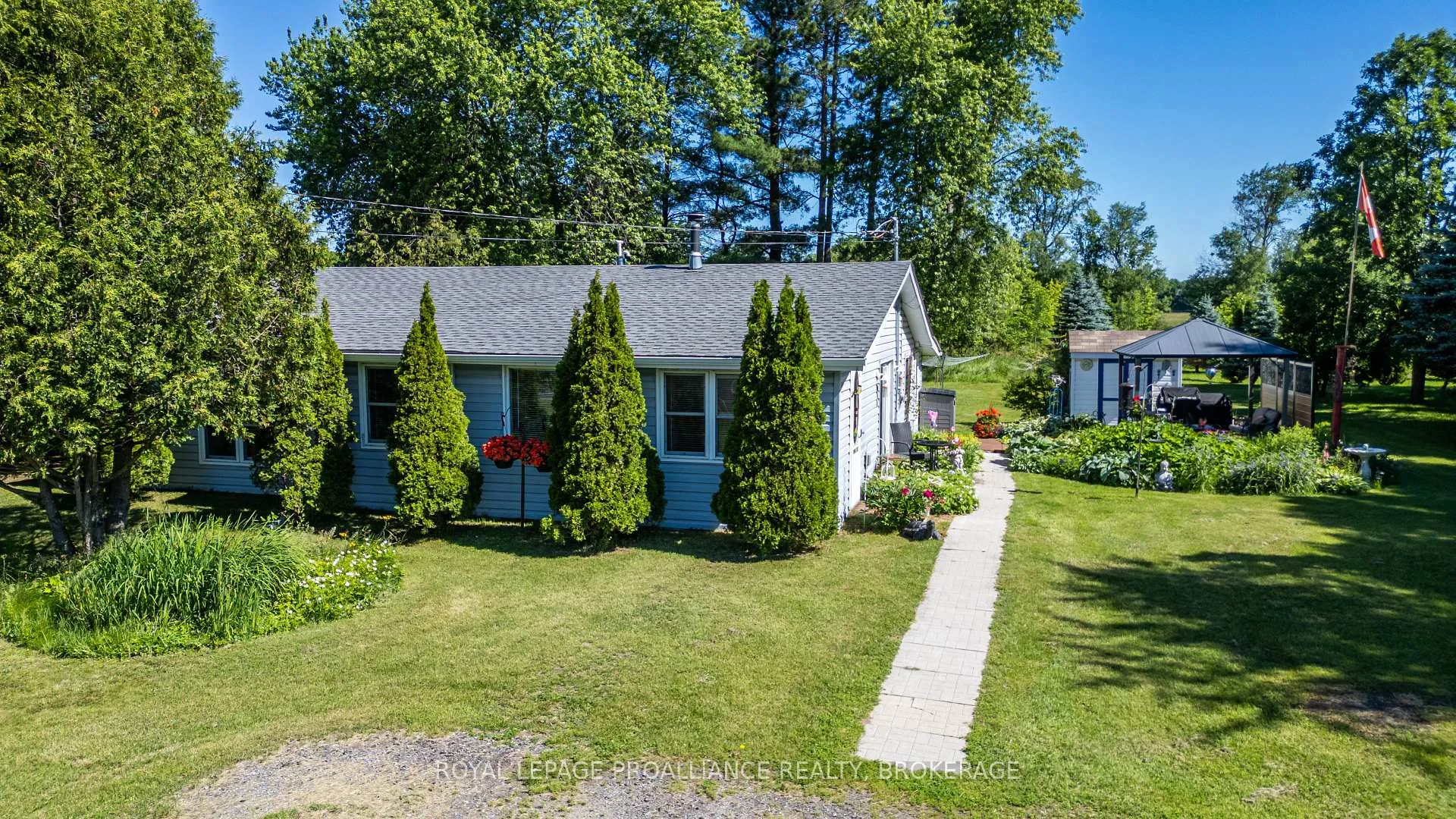 Photo 11 of 4528 Bellrock Road, Frontenac, Frontenac South — HOMEH
