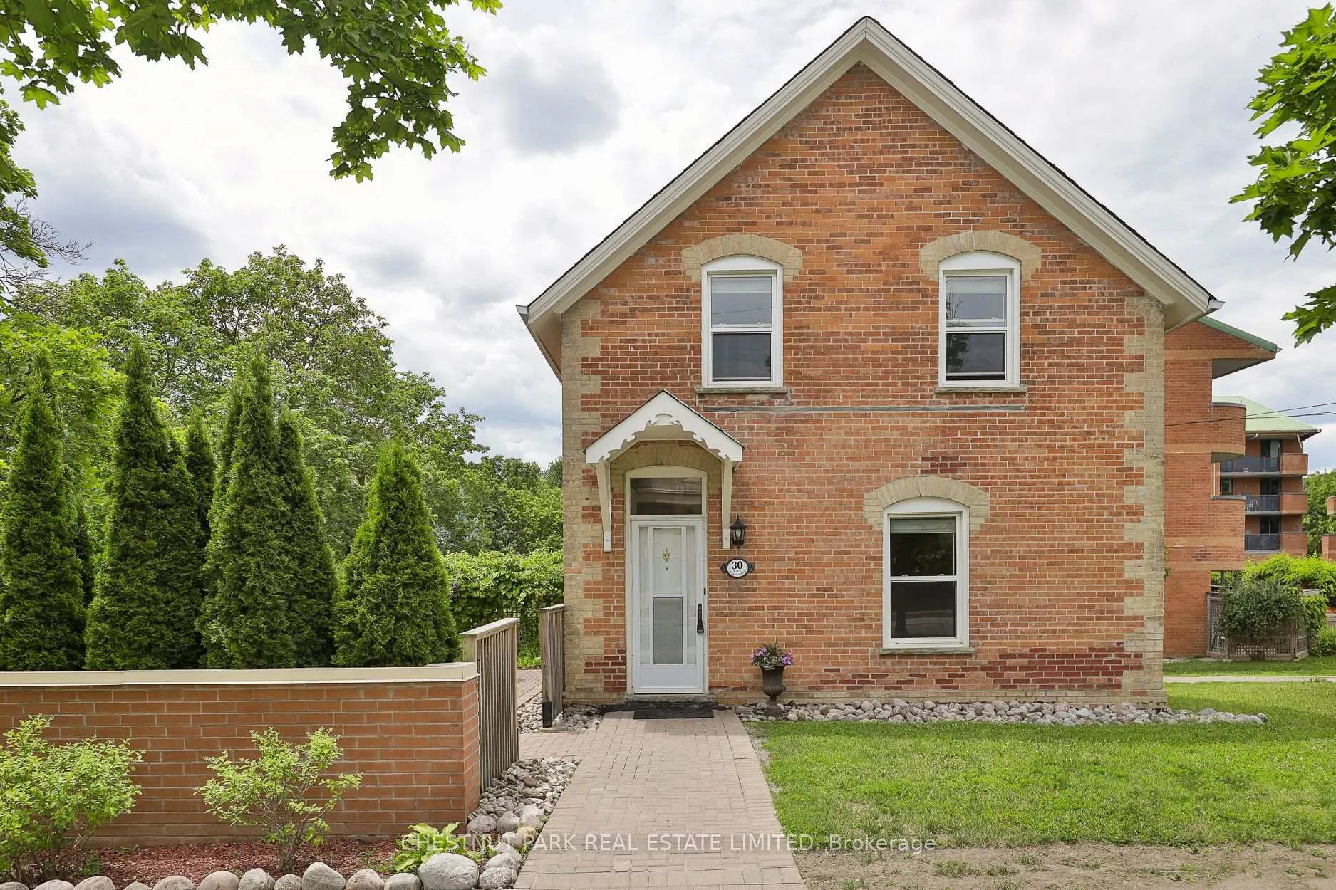 Photo 1 of Unit 110, 30 Wilson Street, Markham, Old Markham Village — HOMEH
