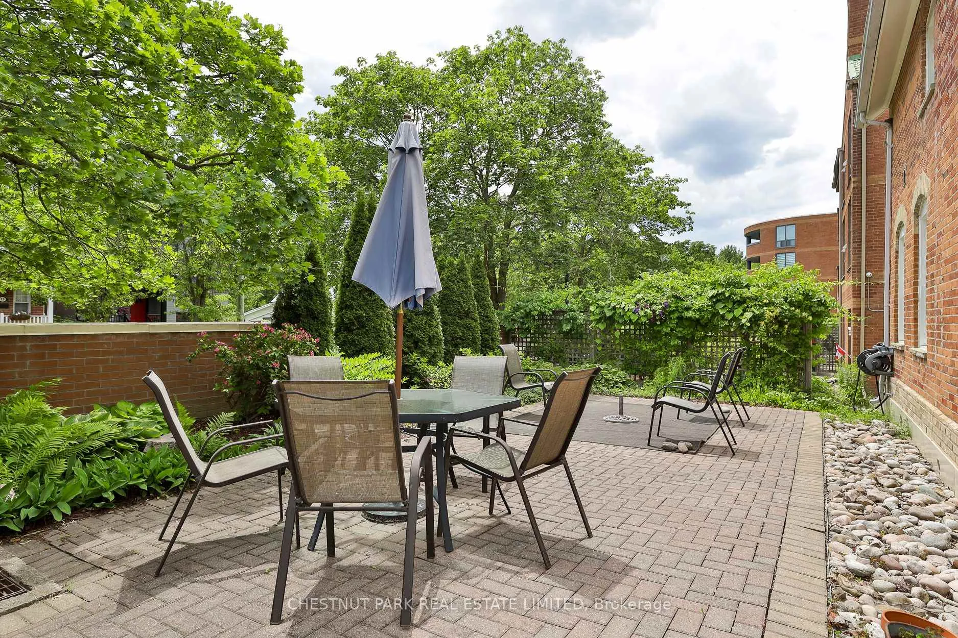 Photo 5 of Unit 110, 30 Wilson Street, Markham, Old Markham Village — HOMEH