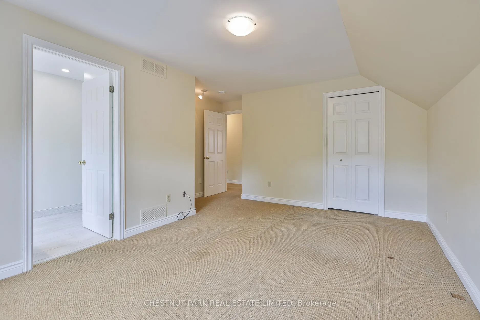 Photo 21 of Unit 110, 30 Wilson Street, Markham, Old Markham Village — HOMEH
