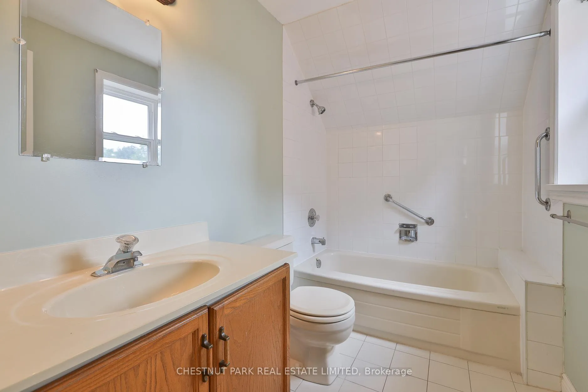 Photo 28 of Unit 110, 30 Wilson Street, Markham, Old Markham Village — HOMEH