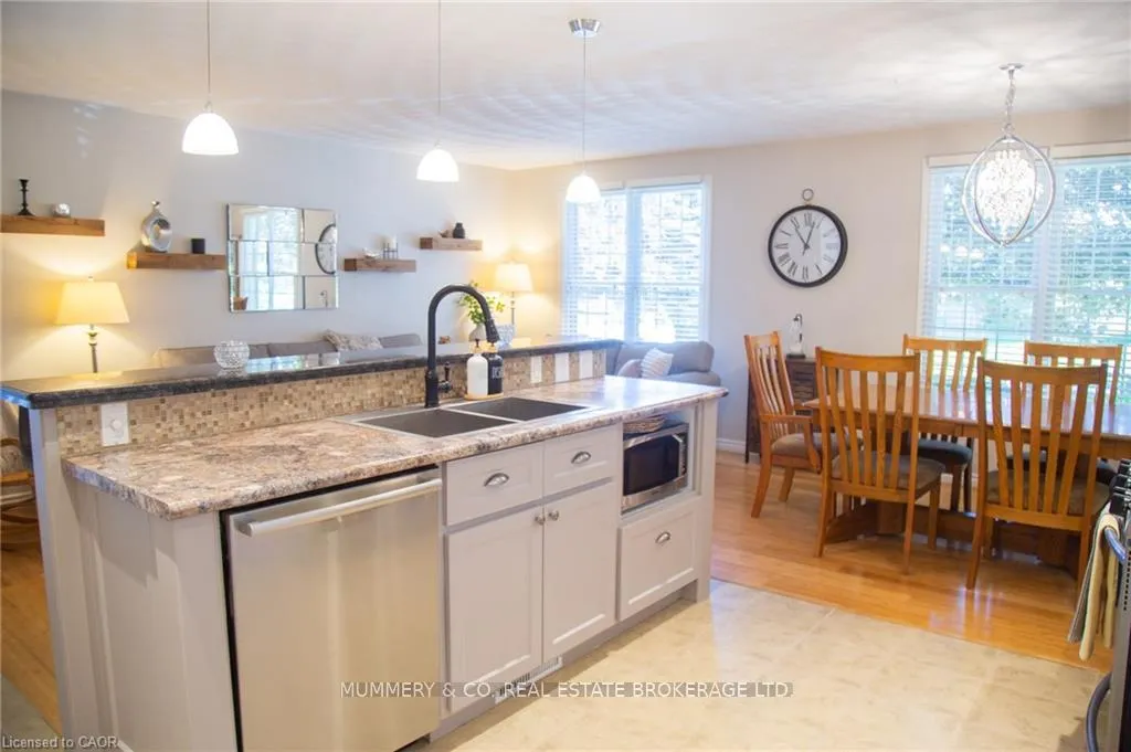 Photo 14 of 33 Mergl Drive, Norfolk, Port Dover — HOMEH
