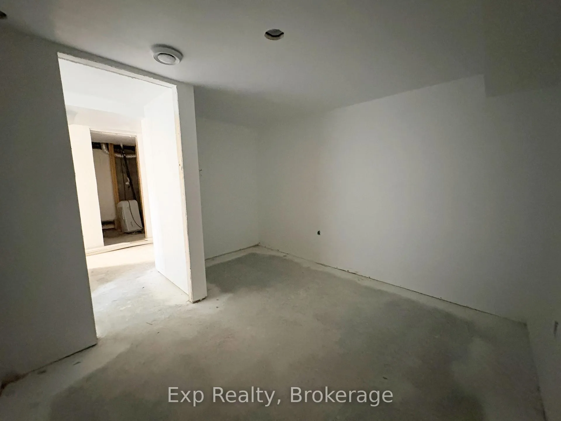Photo 29 of 15 Redden Street, Kingston, City SouthWest — HOMEH