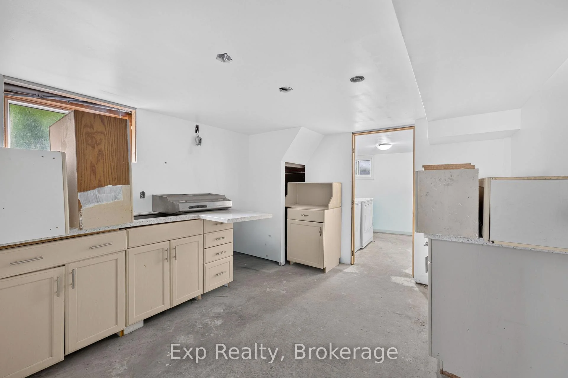 Photo 33 of 15 Redden Street, Kingston, City SouthWest — HOMEH