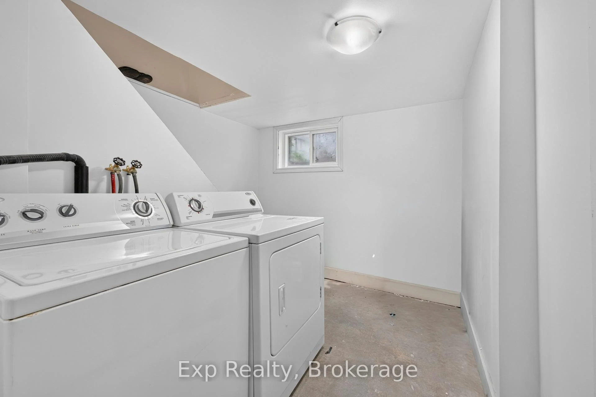 Photo 46 of 15 Redden Street, Kingston, City SouthWest — HOMEH