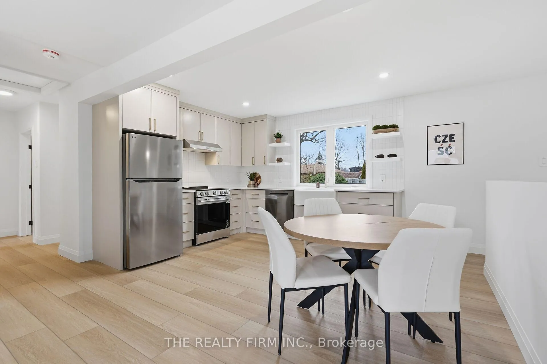 Photo 10 of 44 David Street, London, South V — HOMEH