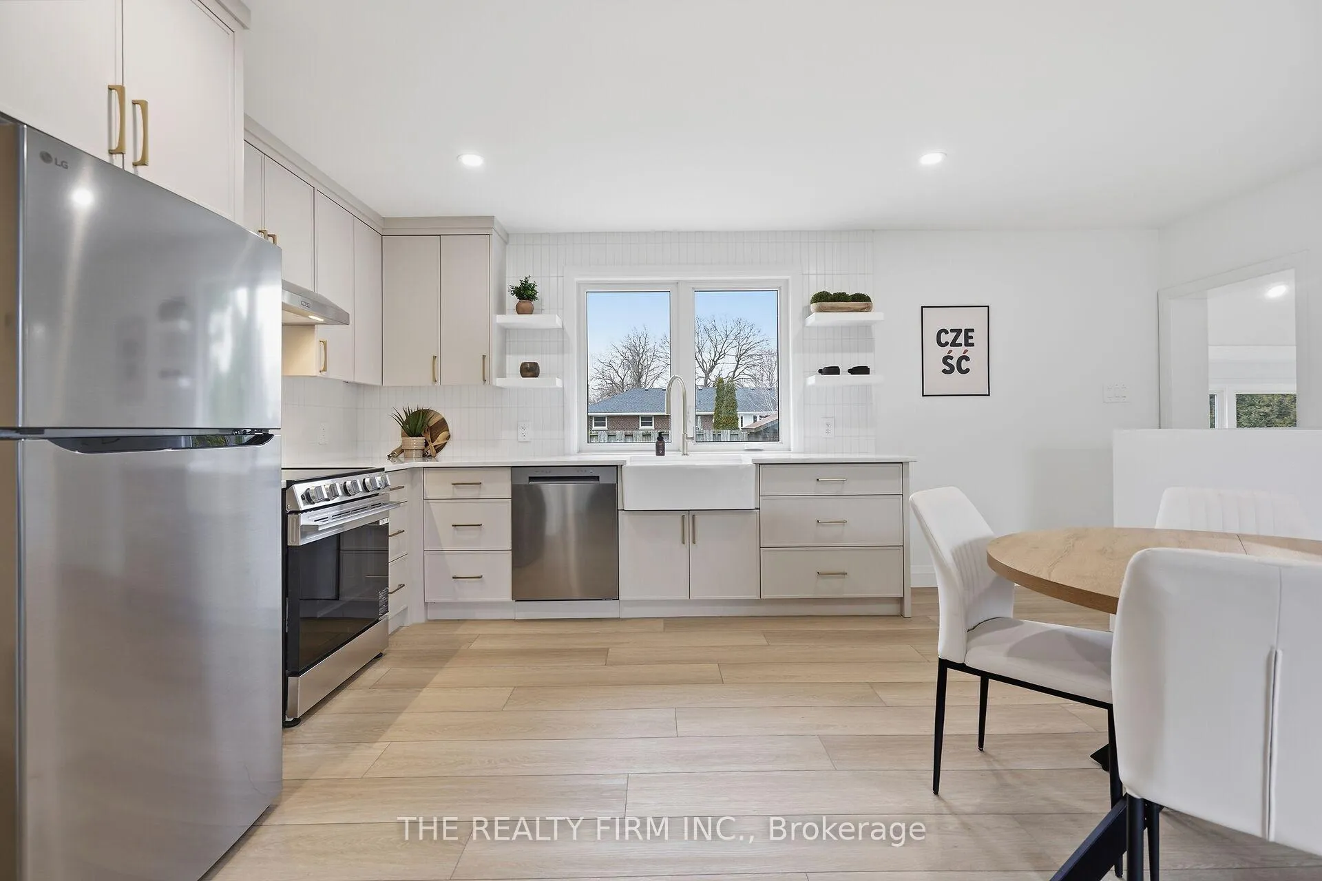 Photo 11 of 44 David Street, London, South V — HOMEH