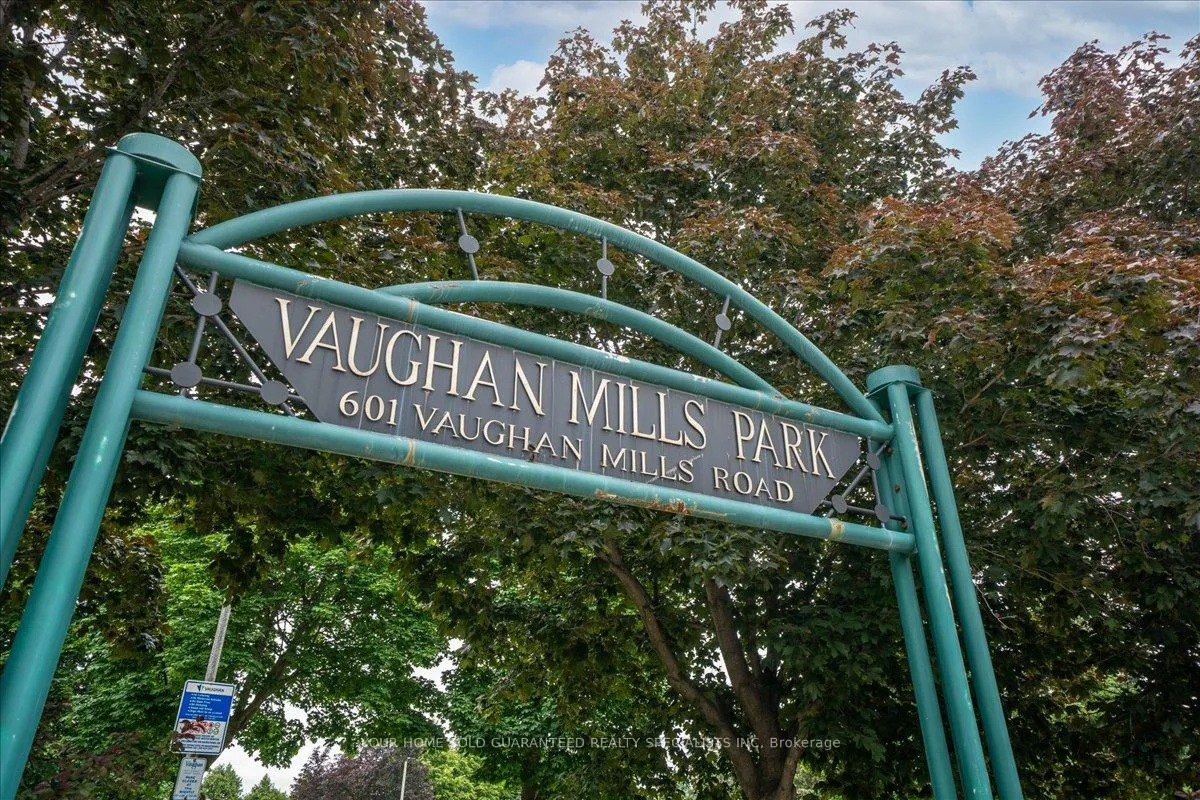 Photo 34 of 682 Vaughan Mills Road, Vaughan, Islington Woods — HOMEH