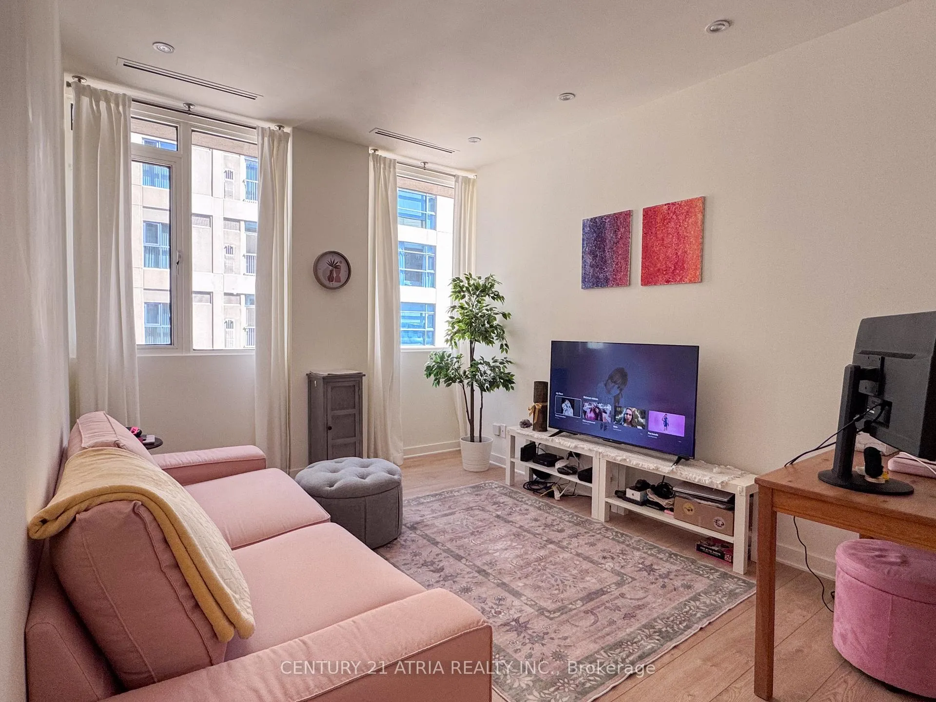 Photo 2 of Unit 704, 555 Yonge Street, Toronto, Church-Yonge Corridor — HOMEH