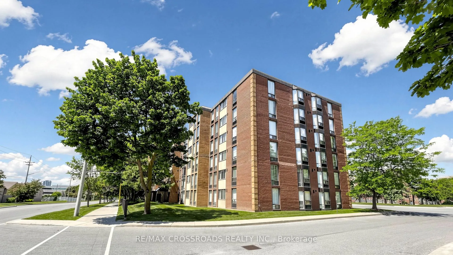 Photo 1 of Unit 206, 1530 Pickering Parkway, Pickering, Town Centre — HOMEH