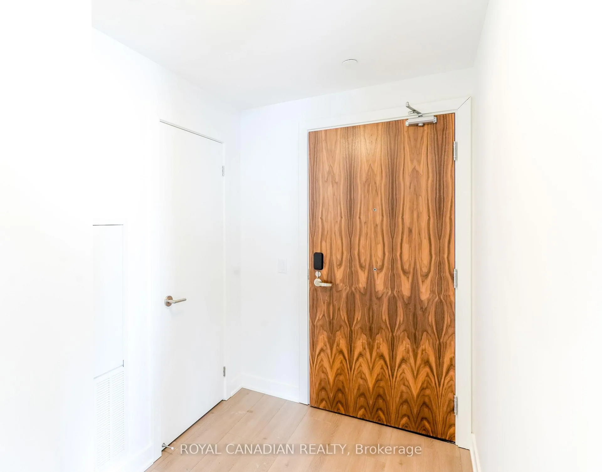 Photo 4 of Unit 3110, 25 Wellington Street S, Kitchener — HOMEH