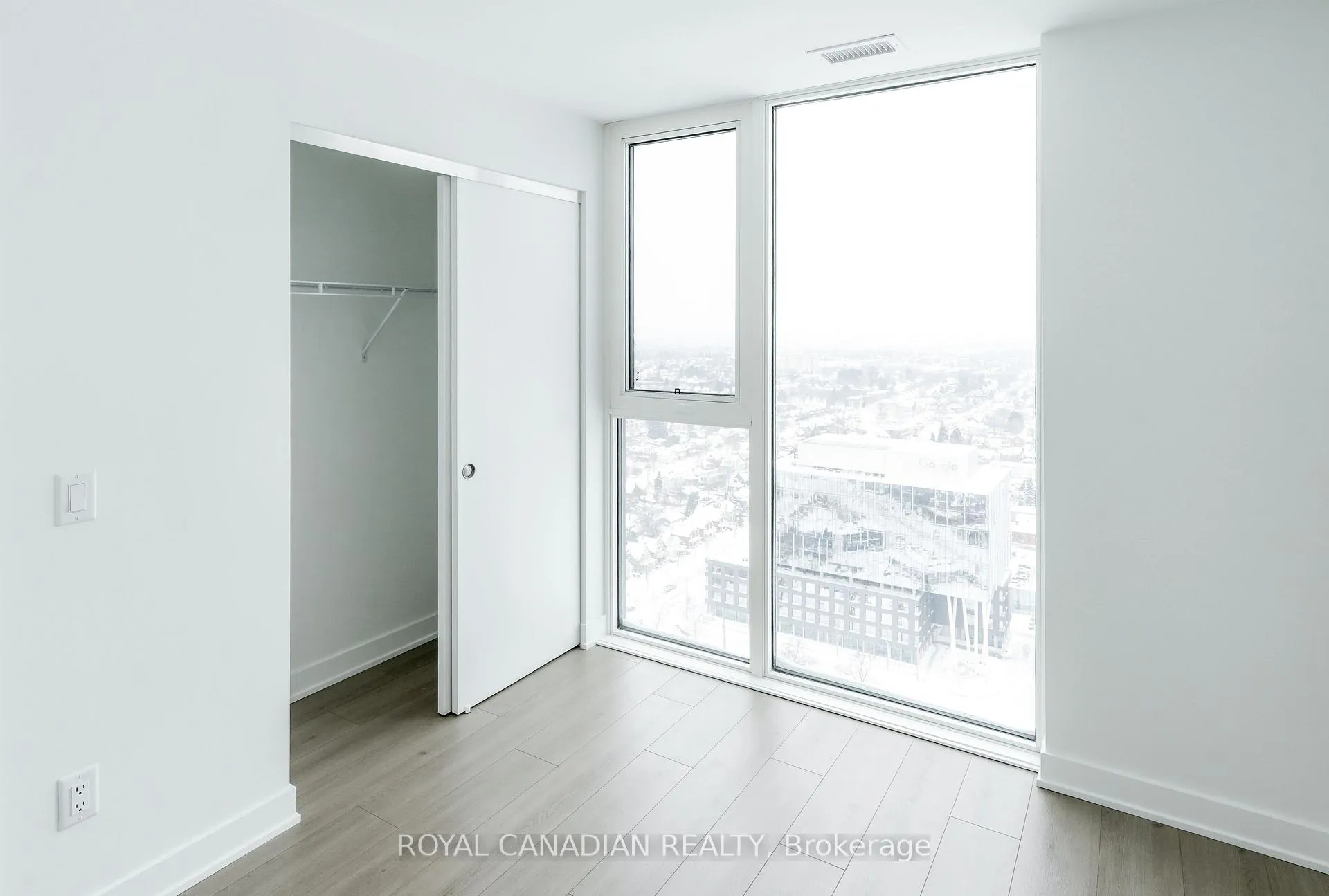Photo 10 of Unit 3110, 25 Wellington Street S, Kitchener — HOMEH