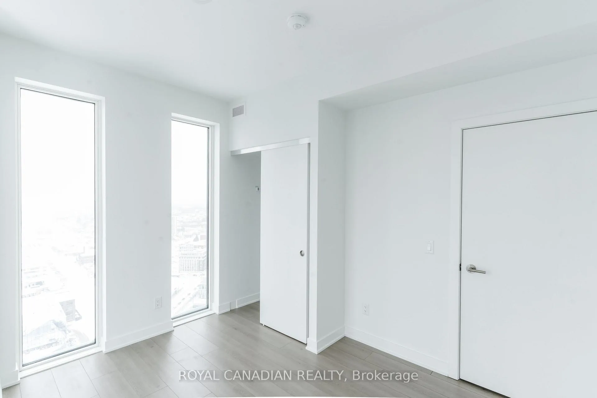 Photo 22 of Unit 3110, 25 Wellington Street S, Kitchener — HOMEH