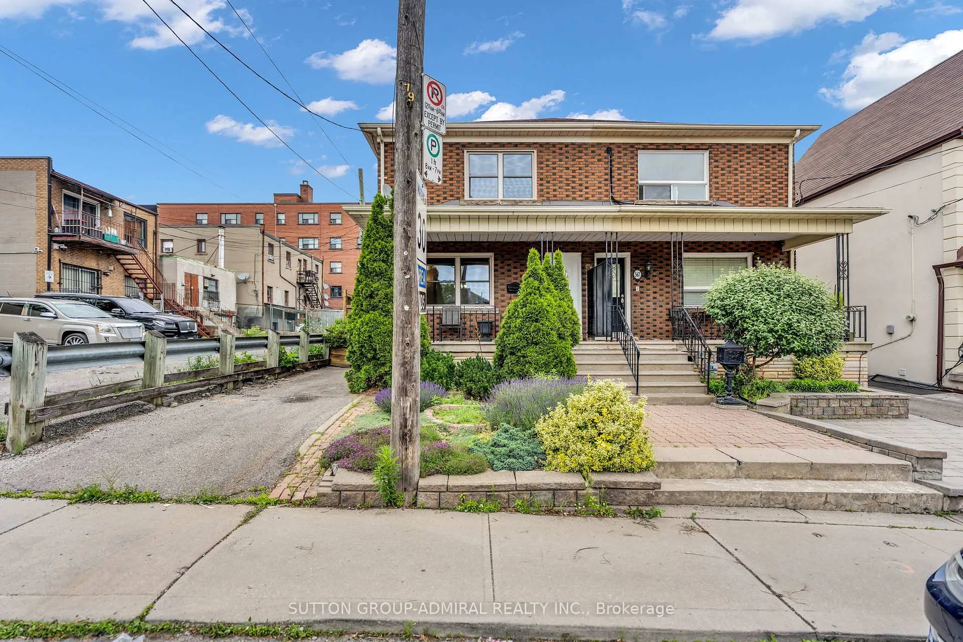 Photo 3 of 569 Nairn Avenue, Toronto, Caledonia-Fairbank — HOMEH