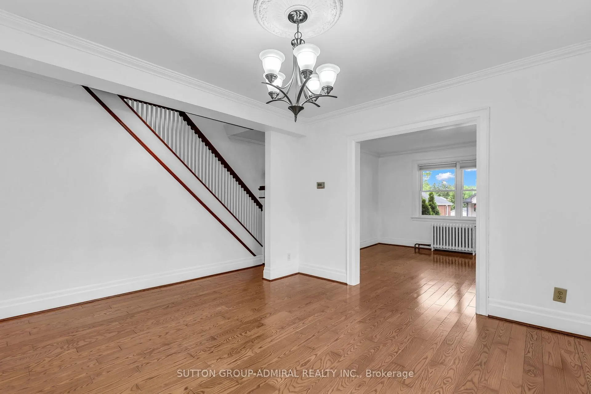Photo 11 of 569 Nairn Avenue, Toronto, Caledonia-Fairbank — HOMEH
