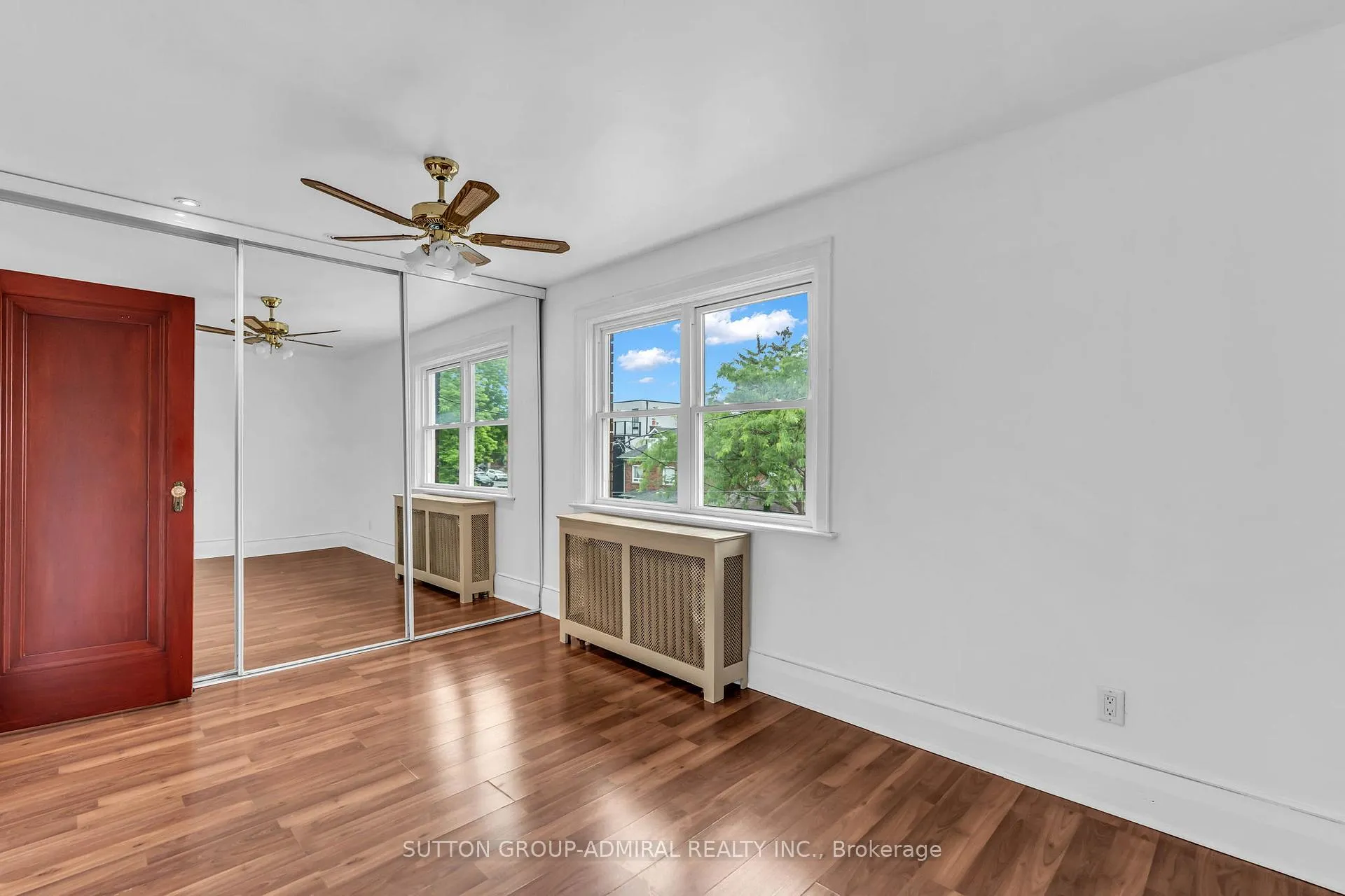 Photo 17 of 569 Nairn Avenue, Toronto, Caledonia-Fairbank — HOMEH