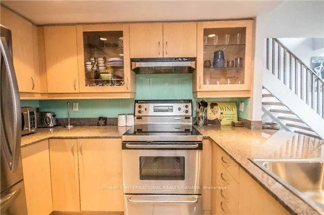 Photo 9 of Unit 309, 80 Cumberland Street, Toronto, The Annex — HOMEH