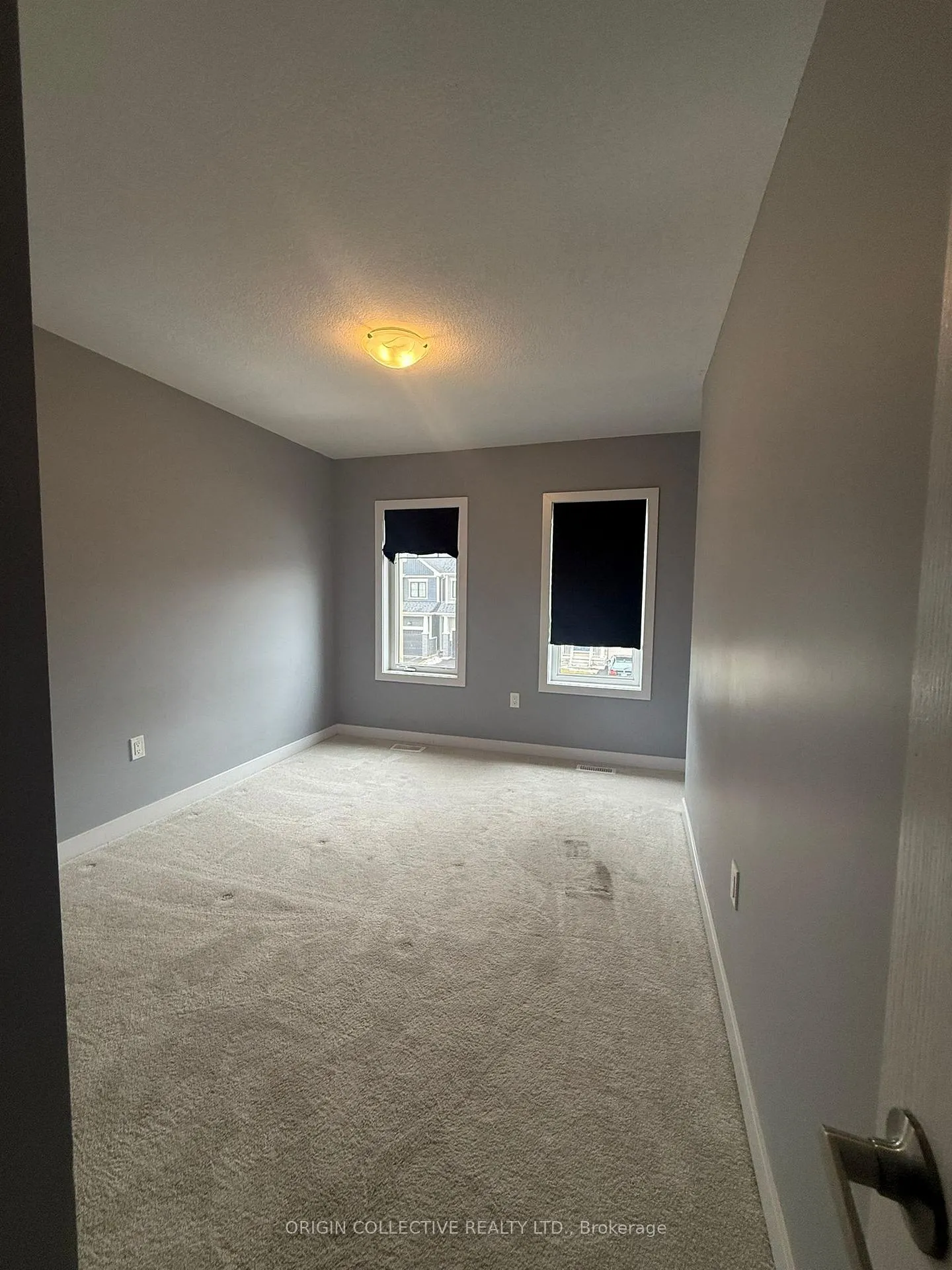 Photo 14 of 117 Keelson Street N, Welland, Dain City — HOMEH