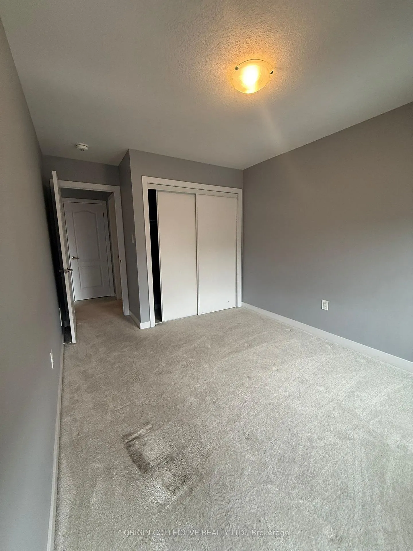 Photo 15 of 117 Keelson Street N, Welland, Dain City — HOMEH