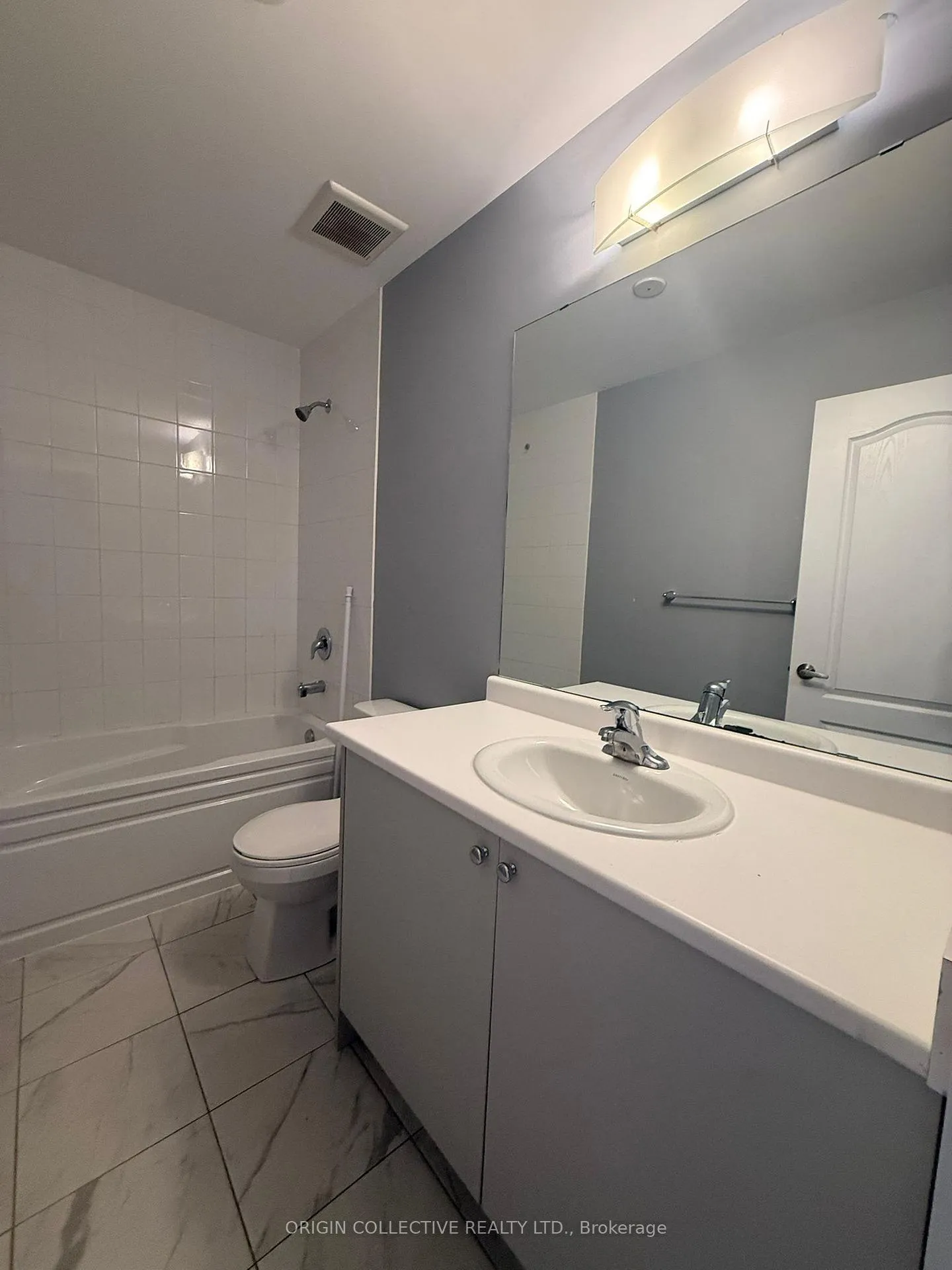 Photo 21 of 117 Keelson Street N, Welland, Dain City — HOMEH