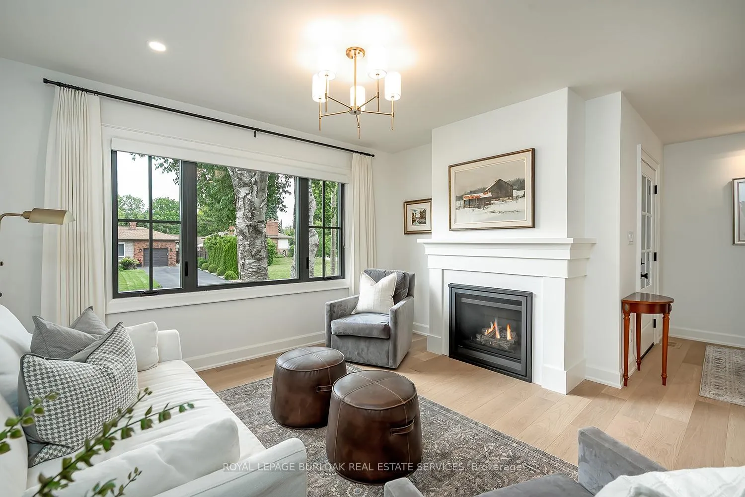 Photo 6 of 894 Condor Drive, Burlington, LaSalle — HOMEH