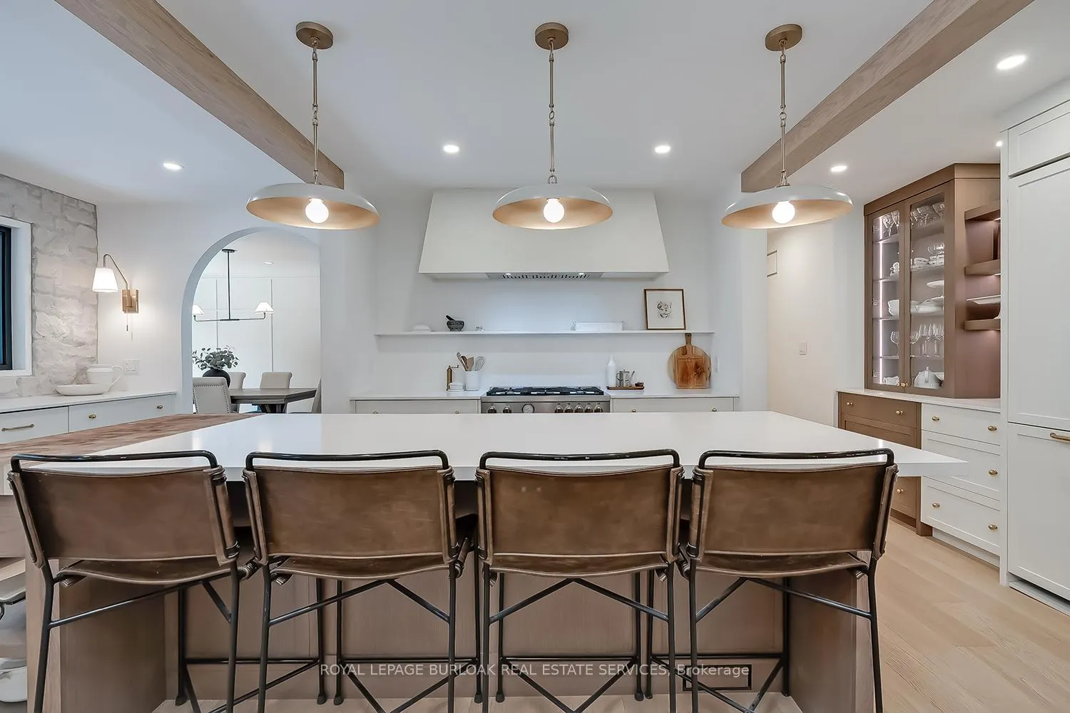 Photo 11 of 894 Condor Drive, Burlington, LaSalle — HOMEH