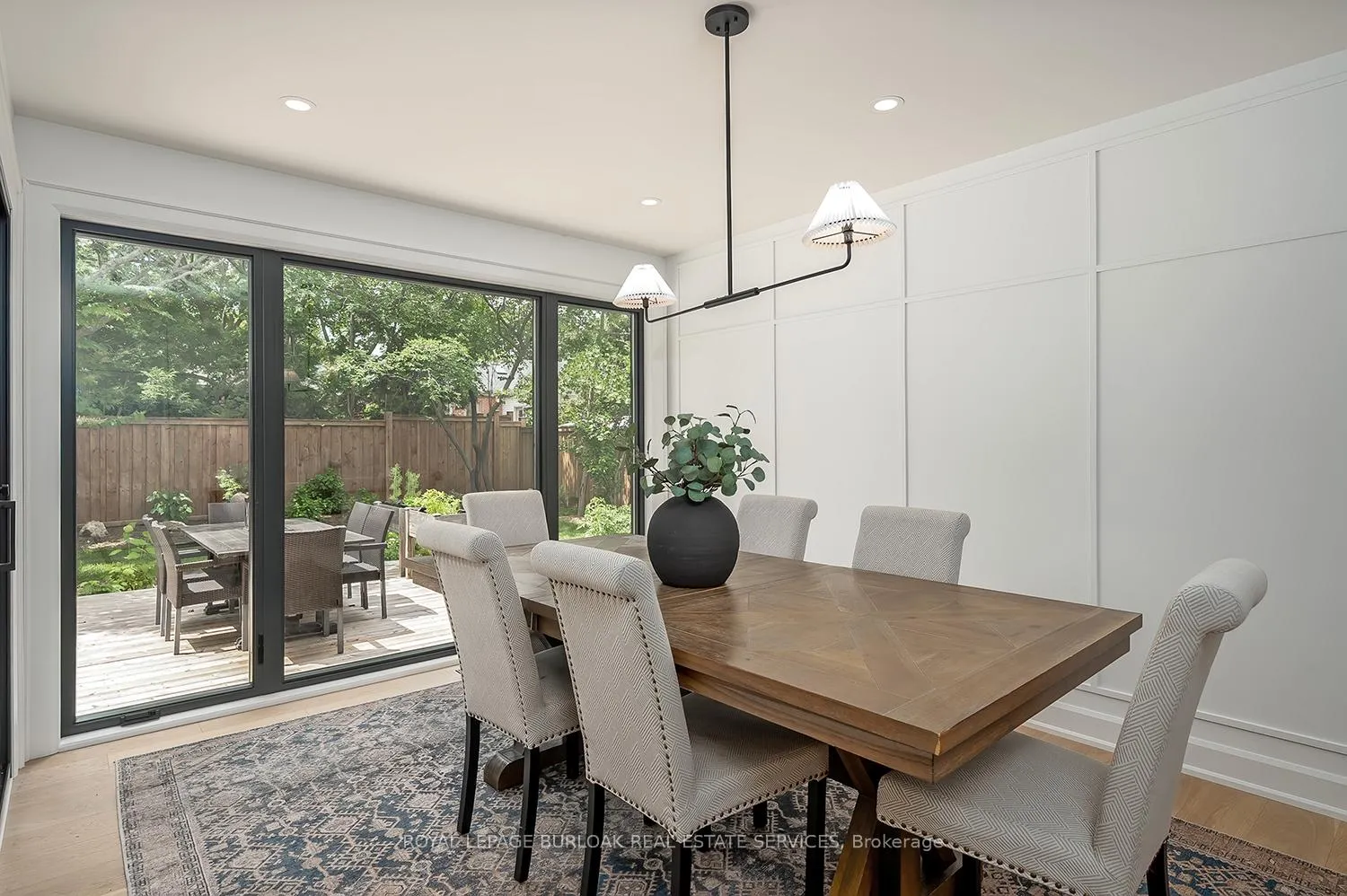 Photo 17 of 894 Condor Drive, Burlington, LaSalle — HOMEH