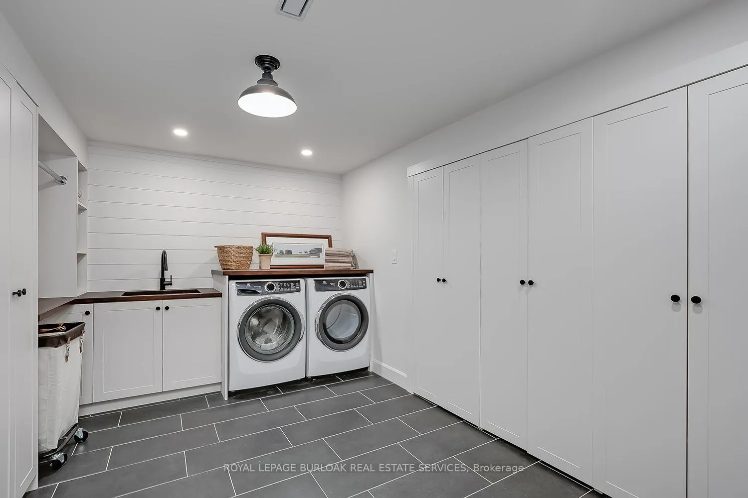 Photo 40 of 894 Condor Drive, Burlington, LaSalle — HOMEH
