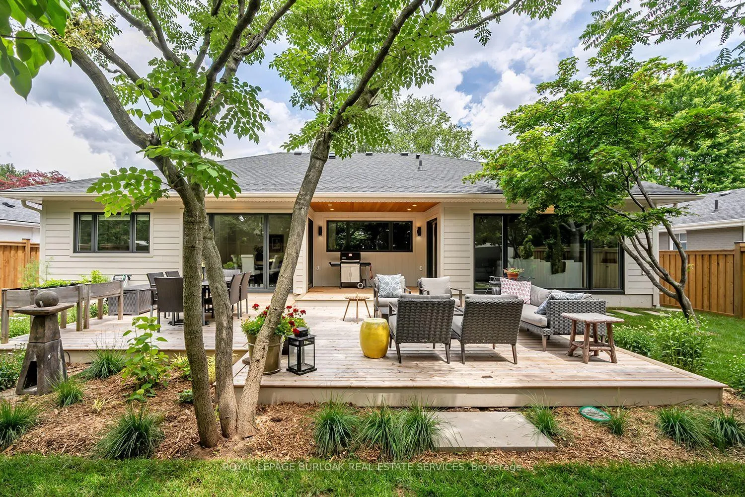 Photo 44 of 894 Condor Drive, Burlington, LaSalle — HOMEH