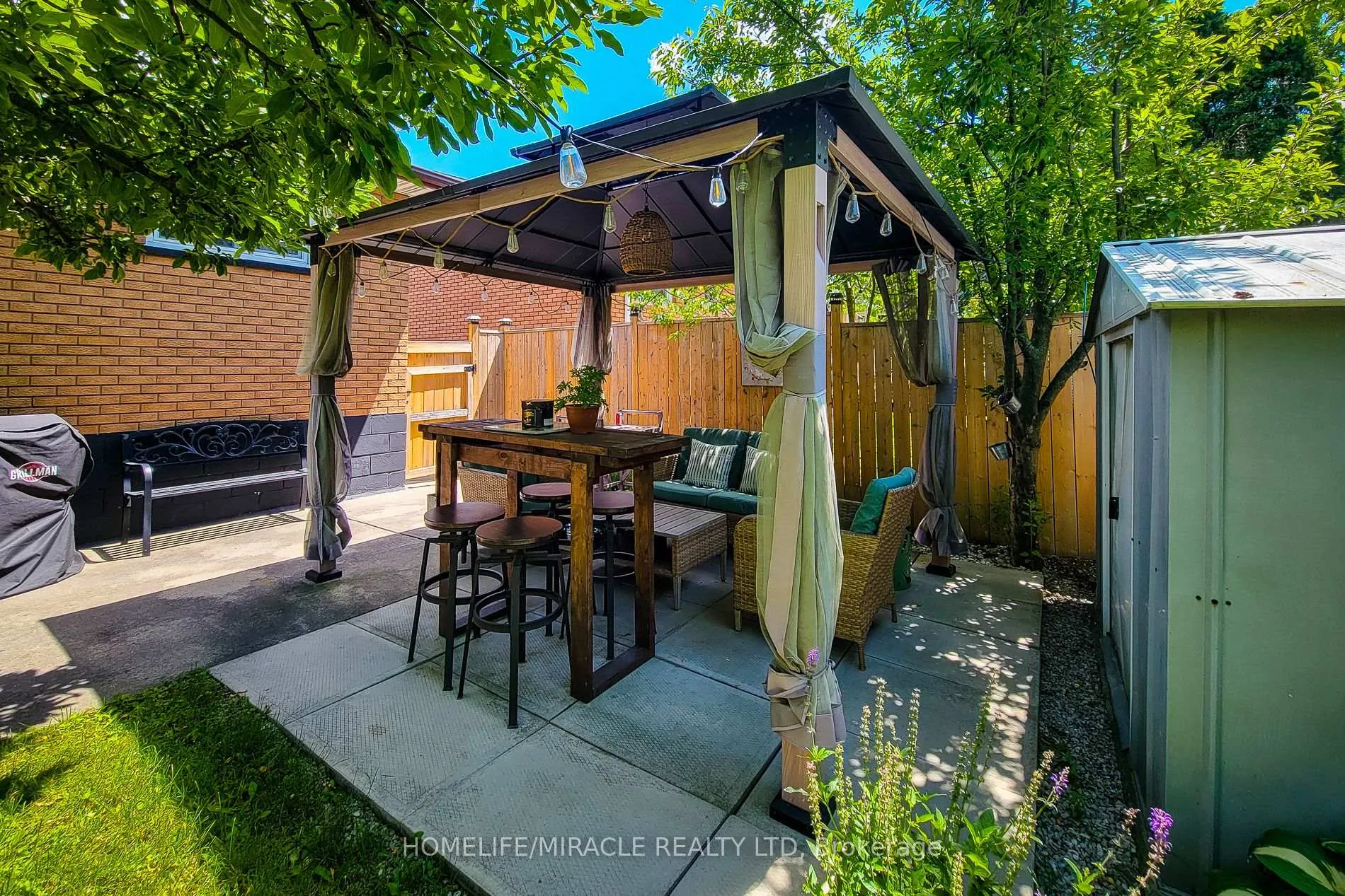 Photo 7 of 12 Maitland Avenue E, Hamilton, Greeningdon — HOMEH