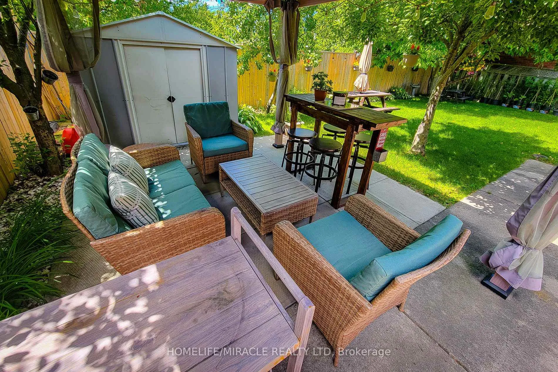 Photo 8 of 12 Maitland Avenue E, Hamilton, Greeningdon — HOMEH