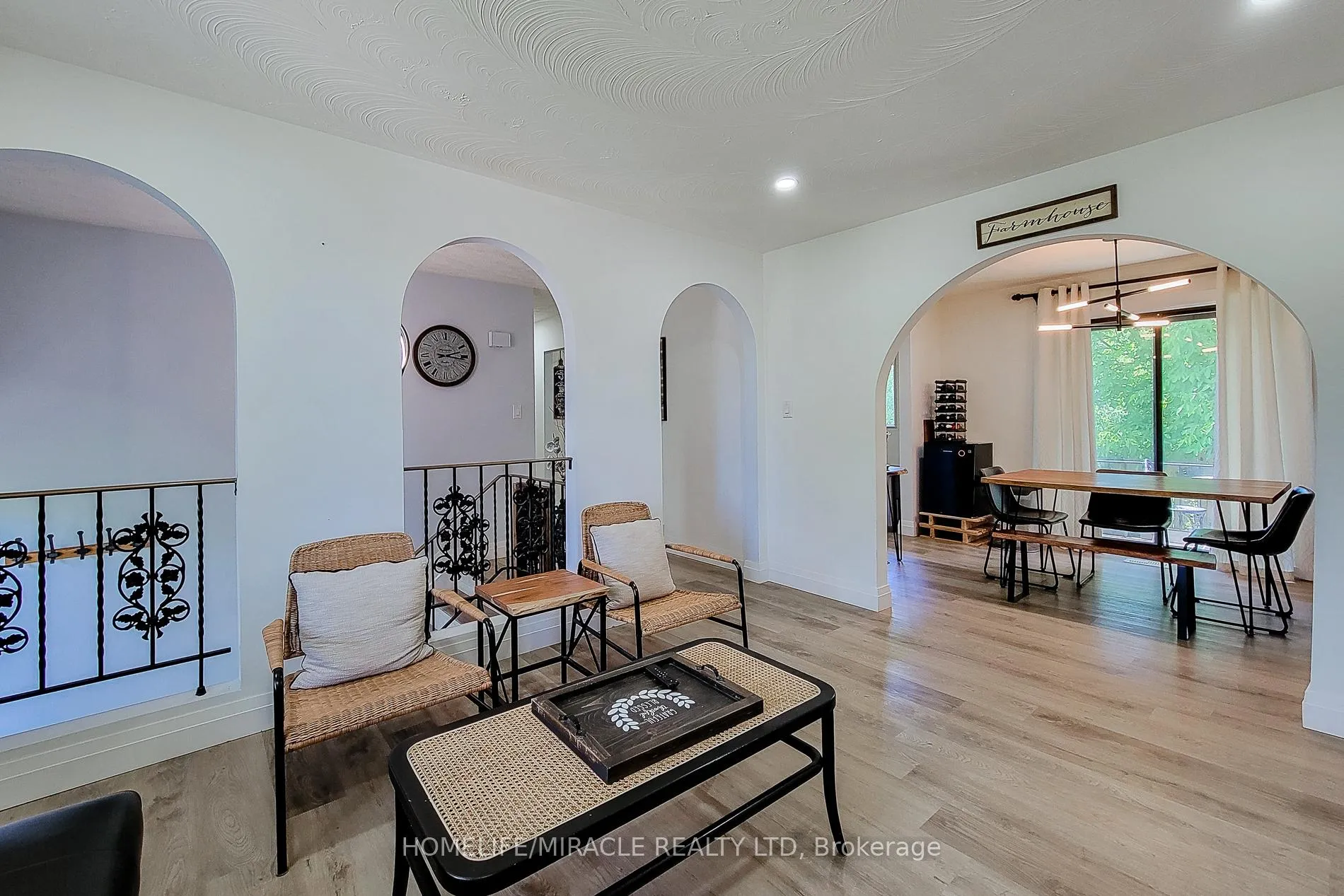 Photo 15 of 12 Maitland Avenue E, Hamilton, Greeningdon — HOMEH