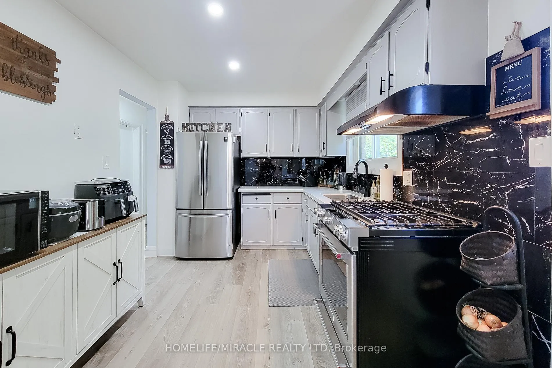 Photo 20 of 12 Maitland Avenue E, Hamilton, Greeningdon — HOMEH