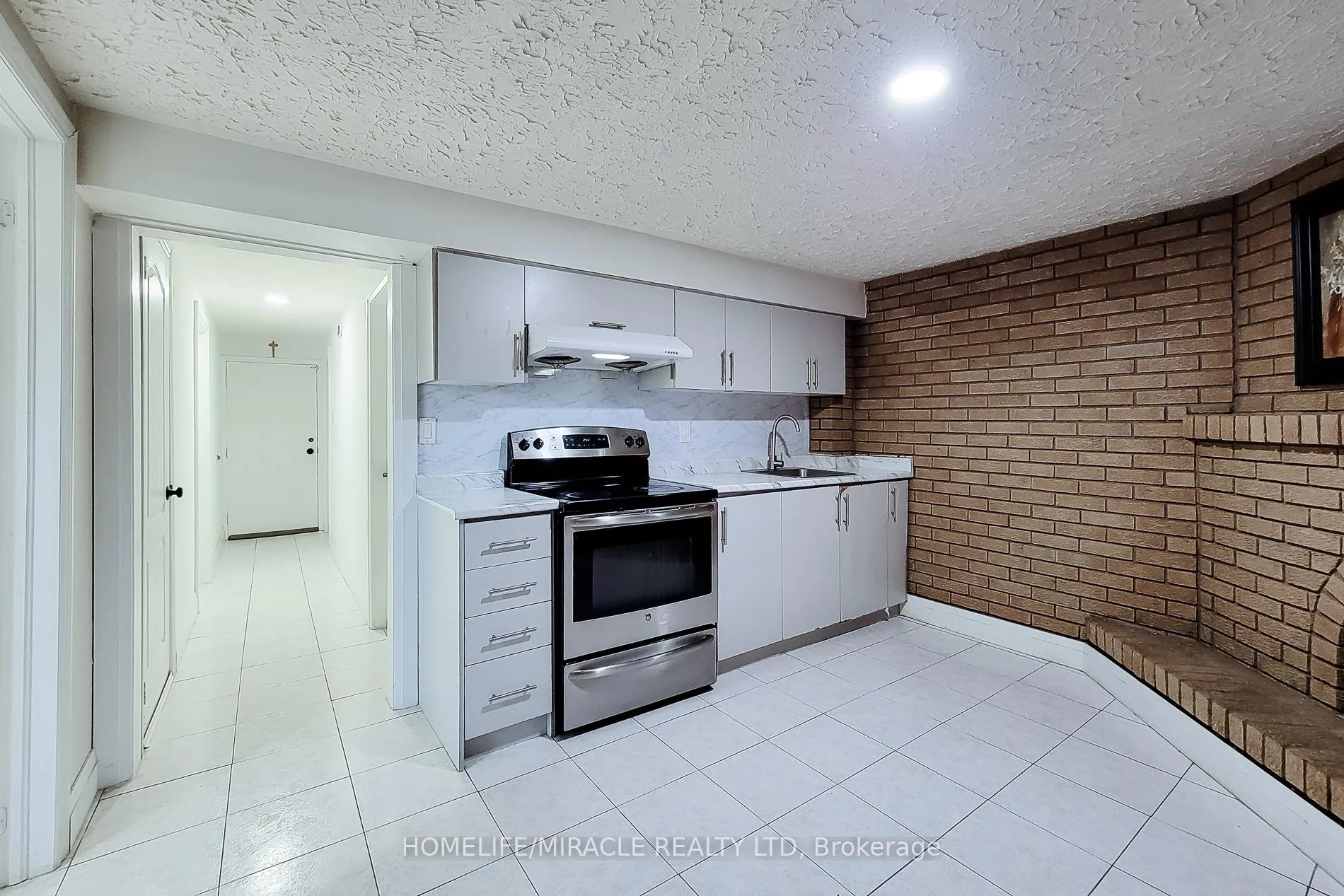 Photo 40 of 12 Maitland Avenue E, Hamilton, Greeningdon — HOMEH