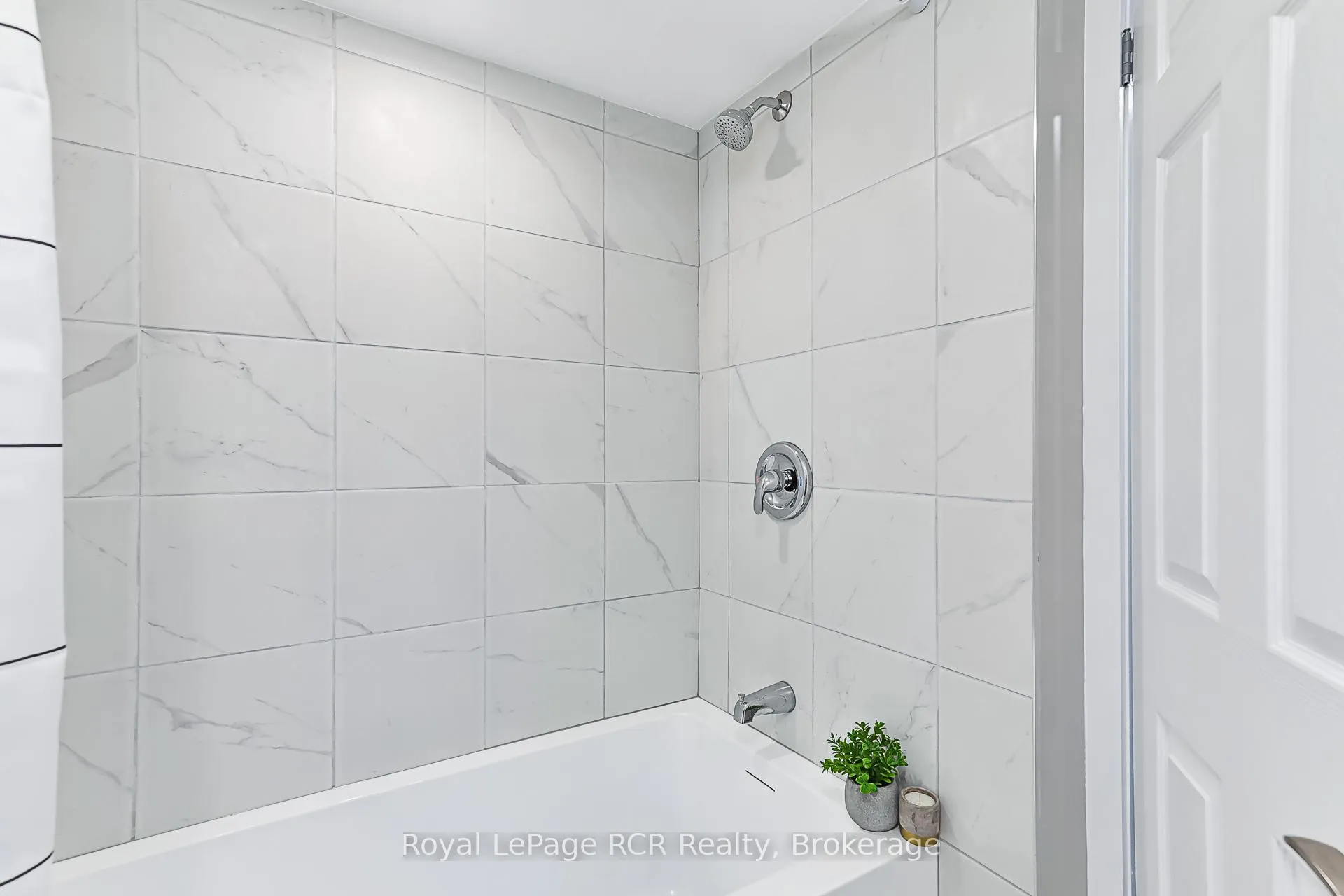 Photo 20 of Unit 80, 21 Dawson Drive, Collingwood — HOMEH