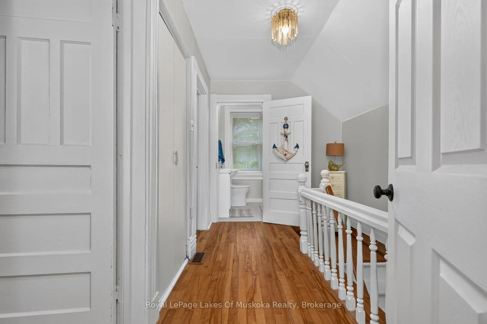 Photo 21 of 21 Lakeview Avenue W, Kearney — HOMEH