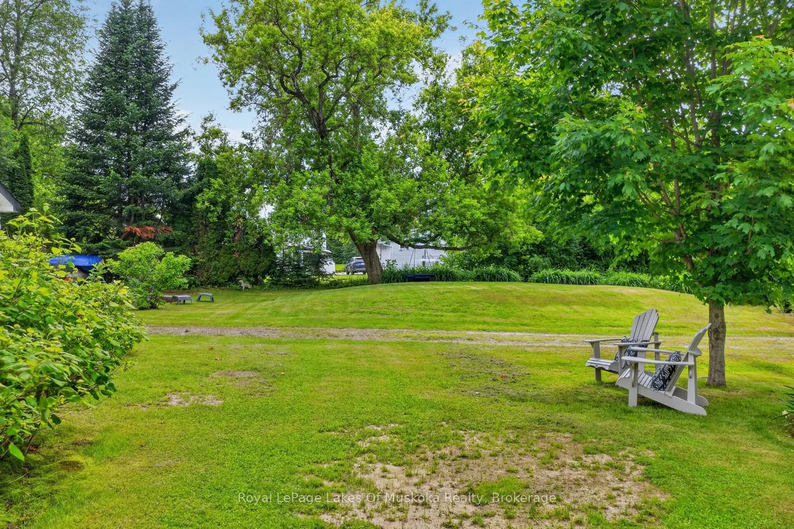 Photo 41 of 21 Lakeview Avenue W, Kearney — HOMEH