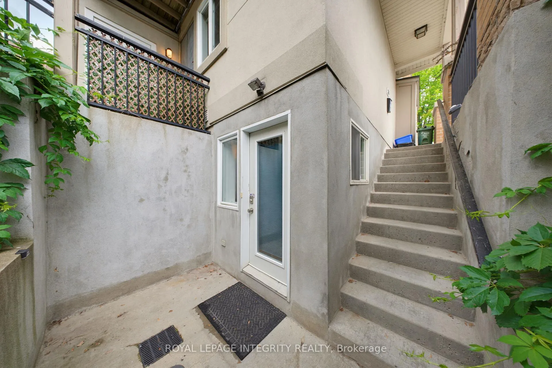Photo 25 of 2 Panorama Private, Ottawa, Ottawa West — HOMEH