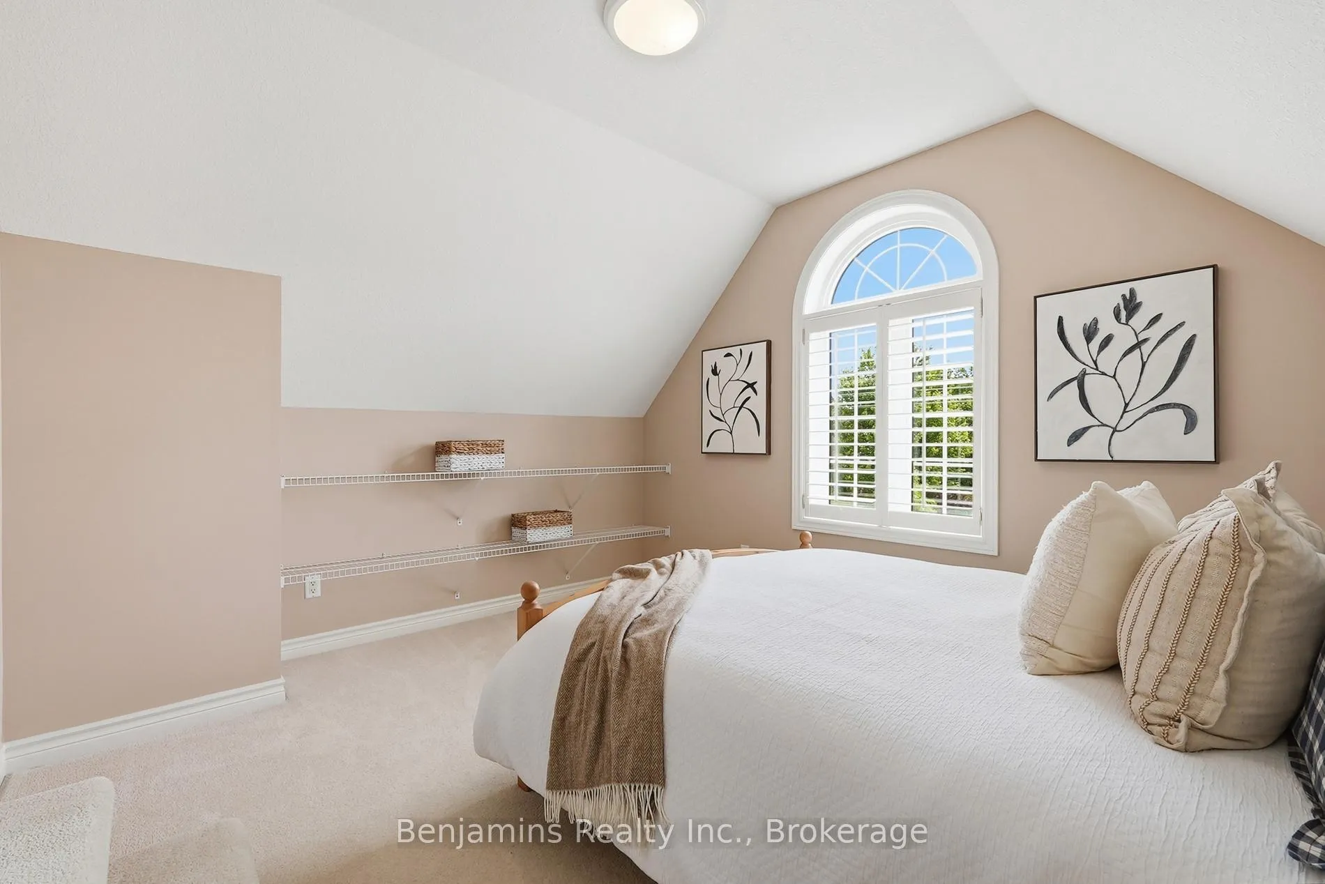Photo 29 of 36 Weberlyn Crescent, Woolwich — HOMEH
