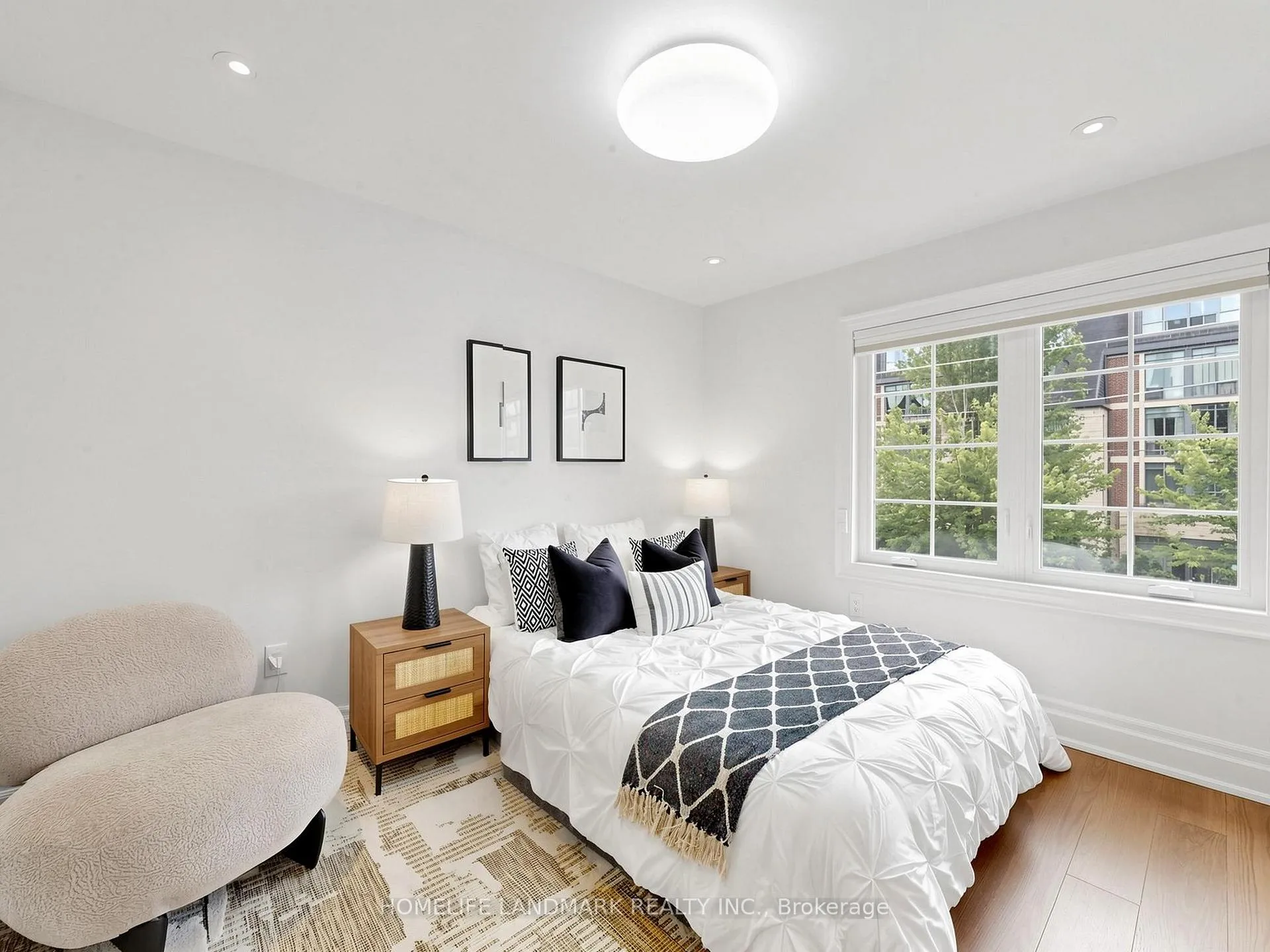 Photo 29 of 66 Willowbank Boulevard, Toronto, Lawrence Park South — HOMEH