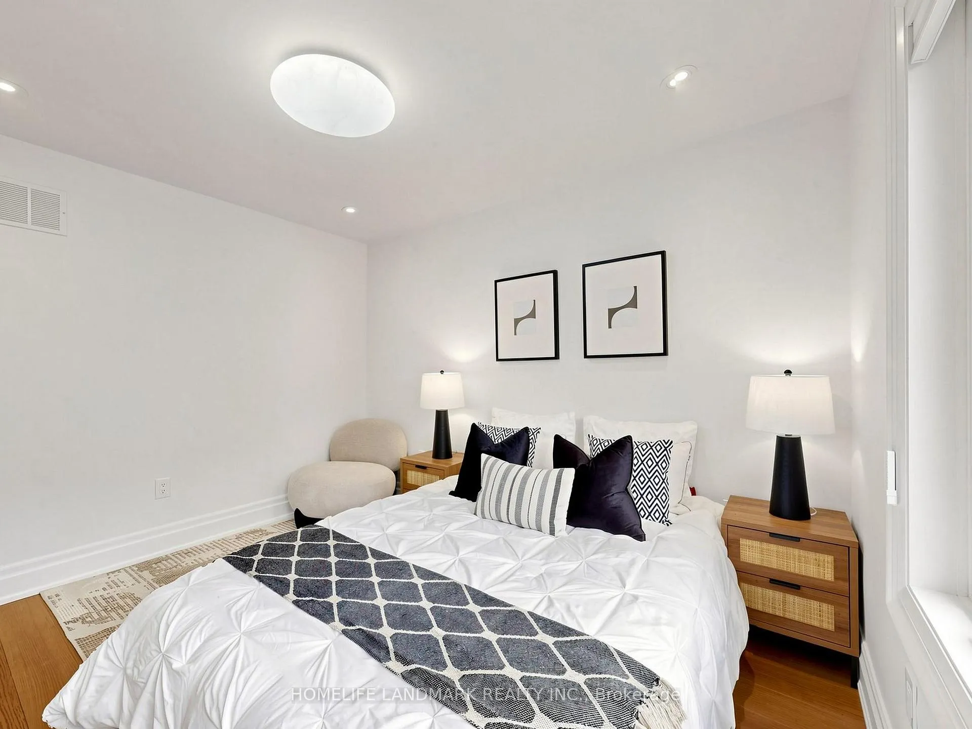 Photo 30 of 66 Willowbank Boulevard, Toronto, Lawrence Park South — HOMEH