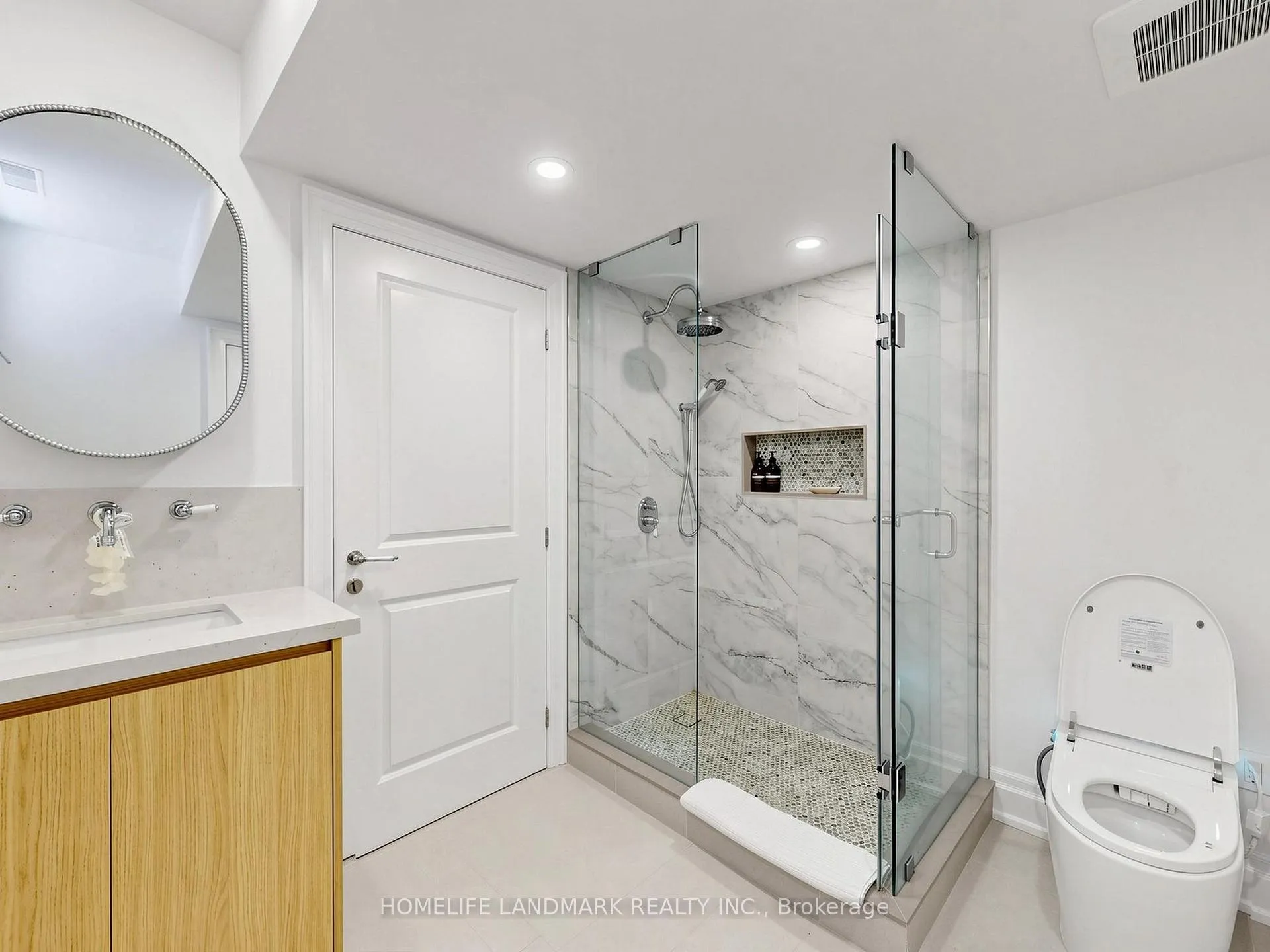 Photo 42 of 66 Willowbank Boulevard, Toronto, Lawrence Park South — HOMEH