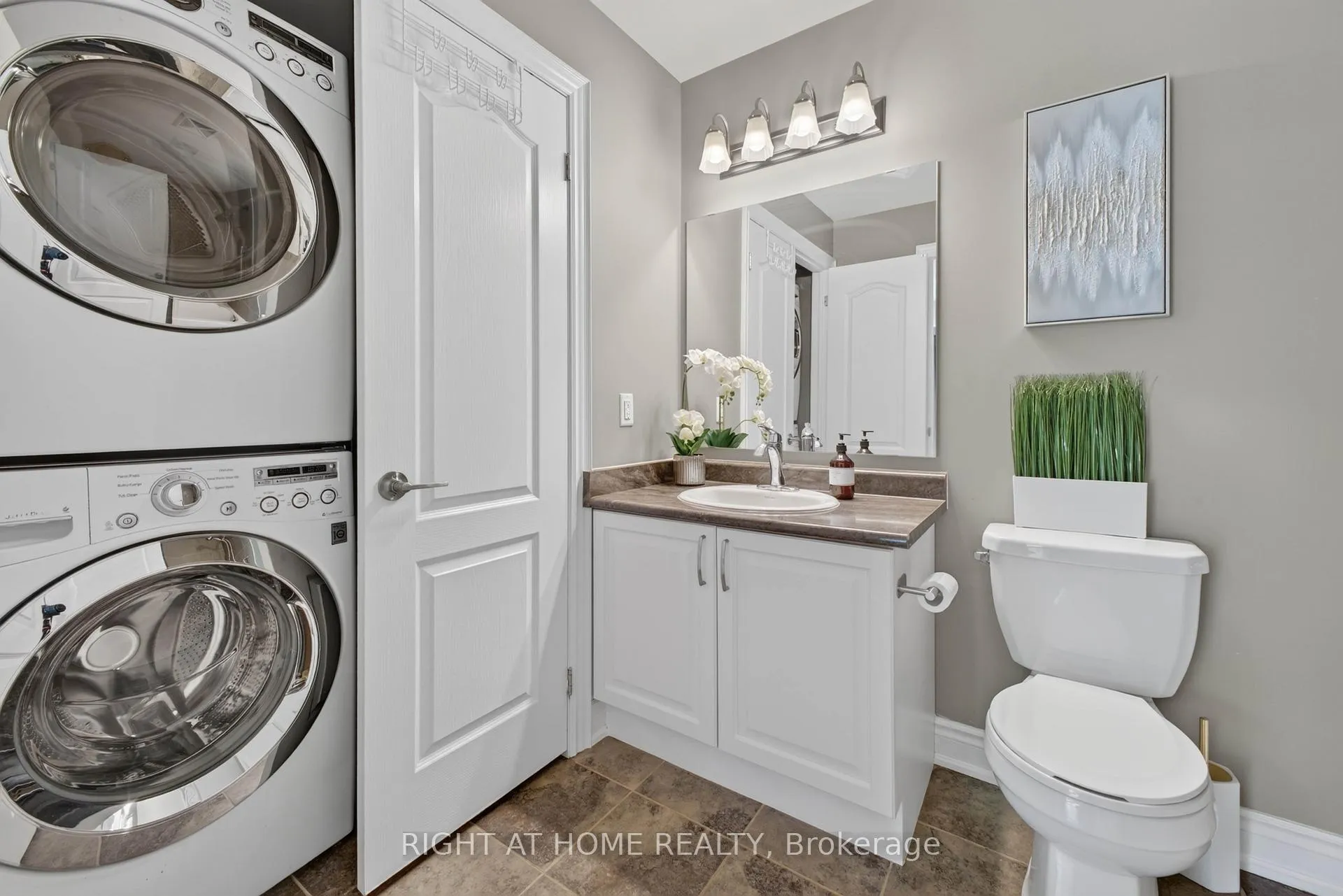 Photo 9 of Unit 111, 42 Ferndale Drive S, Barrie, Ardagh — HOMEH