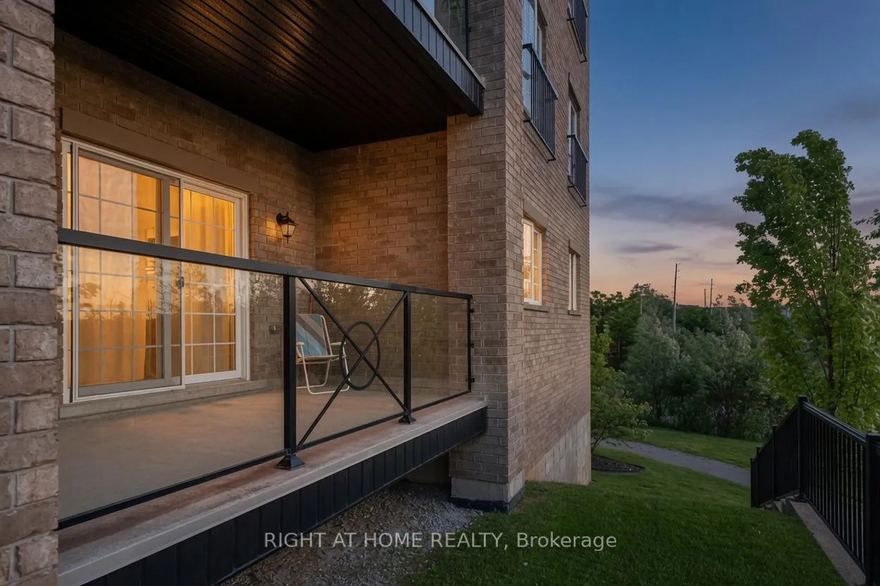 Photo 19 of Unit 111, 42 Ferndale Drive S, Barrie, Ardagh — HOMEH
